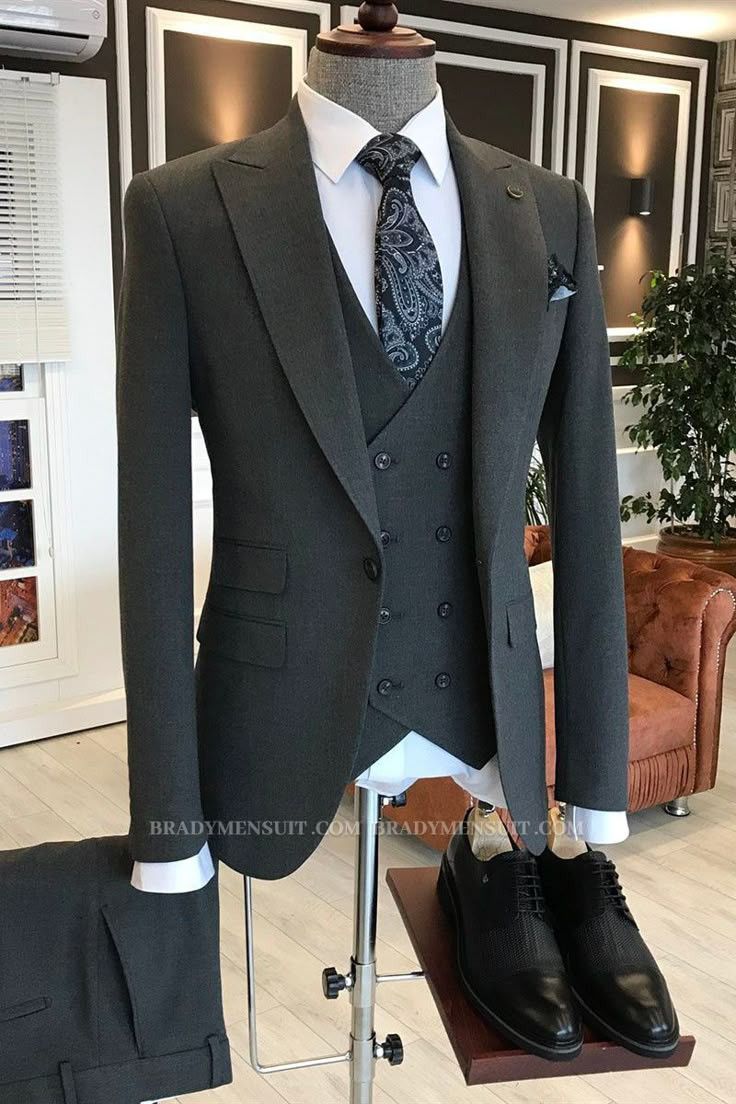 Heritage Suit 12