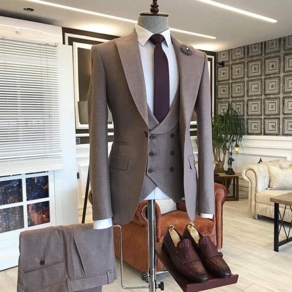 Heritage Suit 6